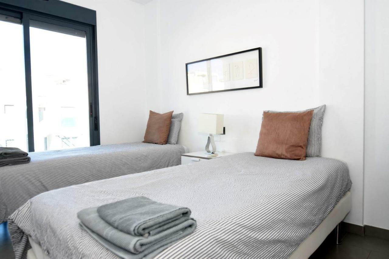 Penthouse Oasis Beach II La Zenia Apartament Dehesa de Campoamor  Zewnętrze zdjęcie